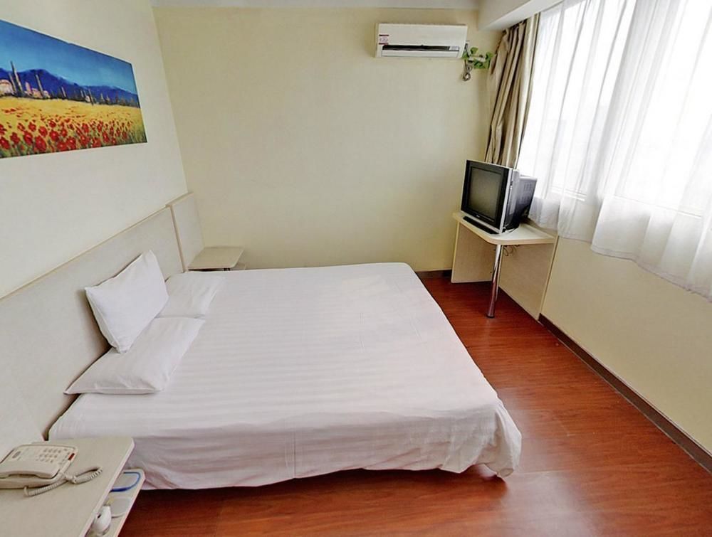 Hanting Express Shanghai Lujiazui Minsheng Road מראה חיצוני תמונה