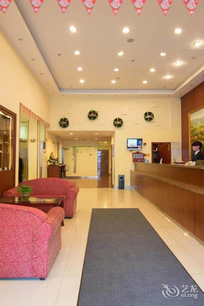 Hanting Express Shanghai Lujiazui Minsheng Road מראה חיצוני תמונה