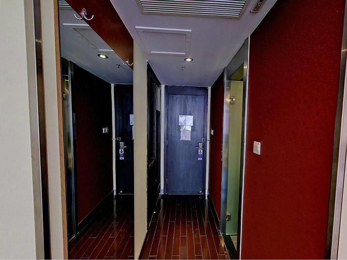 Hanting Express Shanghai Lujiazui Minsheng Road מראה חיצוני תמונה